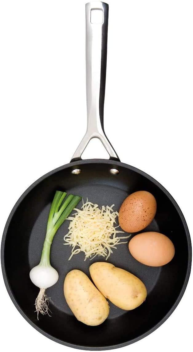 Le Creuset Padella bassa manico lungo in alluminio antiaderente 24CM